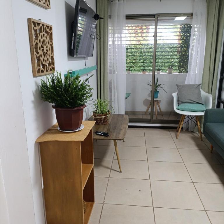 Aeropuerto sector Norte - Apartamento de 3 dormitorios - 7