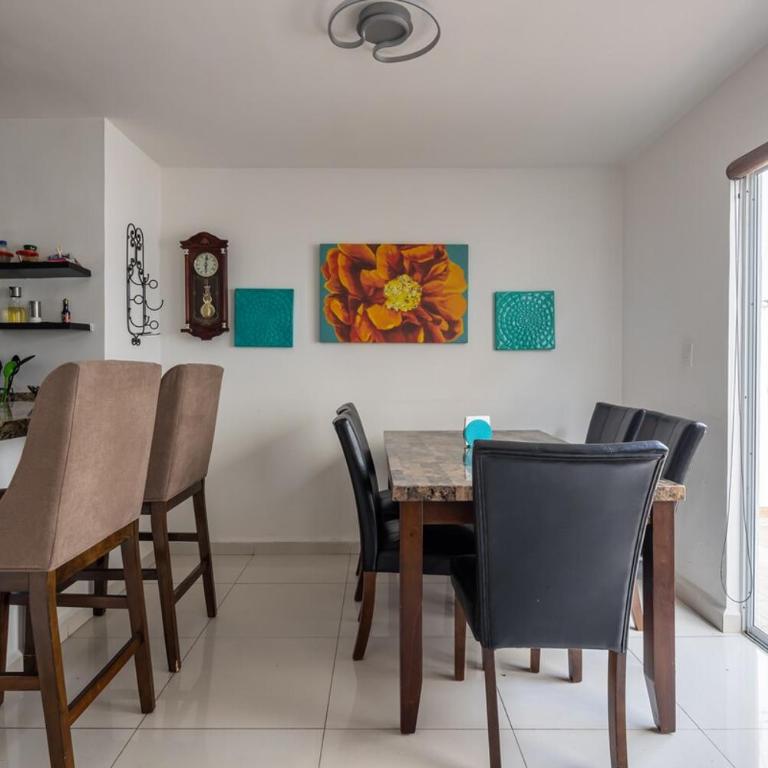 Casa bonita en área metropolitana de Monterrey - Three-Bedroom House - 17