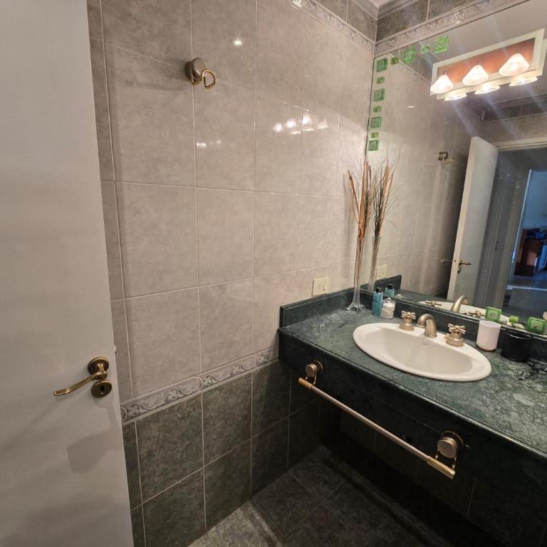 Casa Bustamante, Dpto amplio y luminoso con excelente ubicación en Buenos Aires - Apartamento de 1 dormitorio - 6