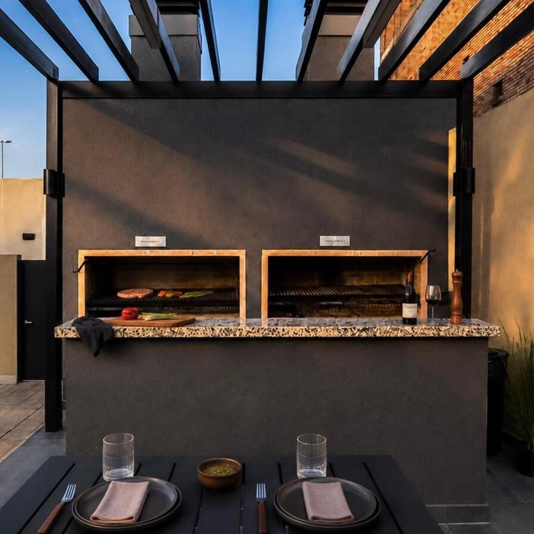 New Studio with Spa, 4K Movie Theater and Design - Apartamento de 1 dormitorio - 9
