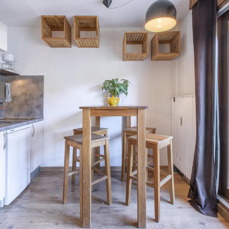 Résidence Hôtel Rent - Megève - Appartement avec Balcon - 5