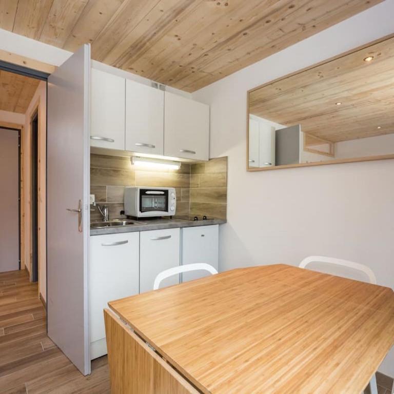 Résidence Hôtel Rent - Megève - Appartement avec Balcon - 7