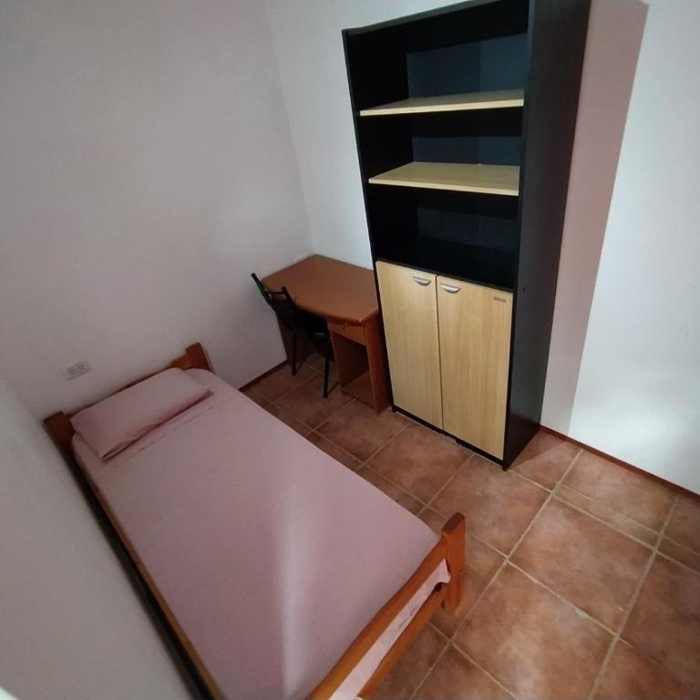 Casa Marina Argentina de Aeropuerto Ezeiza chek-in 24 h 10 minutos de Aeropuerto - Single Room - 36