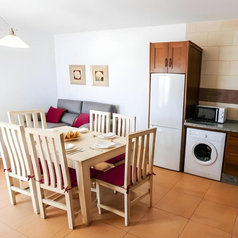 Apartamento con Piscina compartida y Terraza privada - Apartment - 15