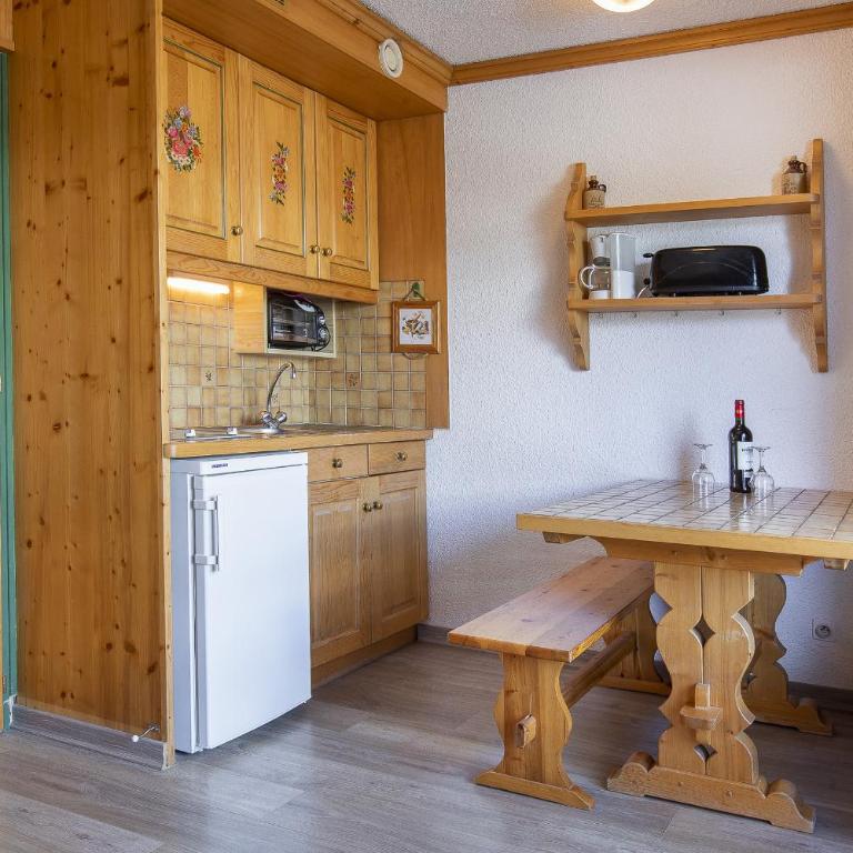 Résidence Hôtel Rent - Megève - Appartement avec Balcon - 5