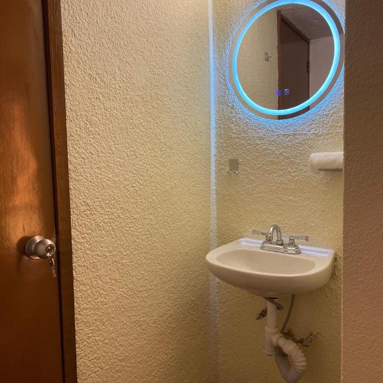 Depa gaporni - Three-Bedroom Apartment - 17