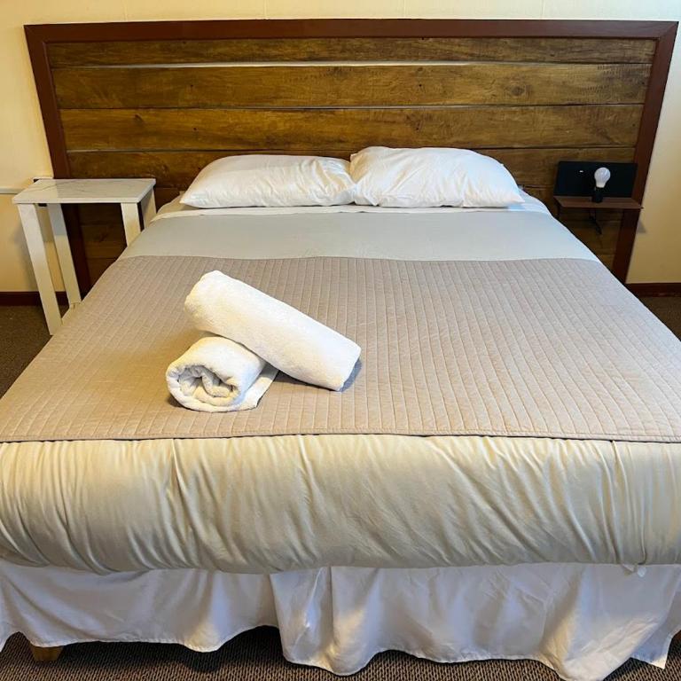 Noth Hotel - Large Double Room - 4
