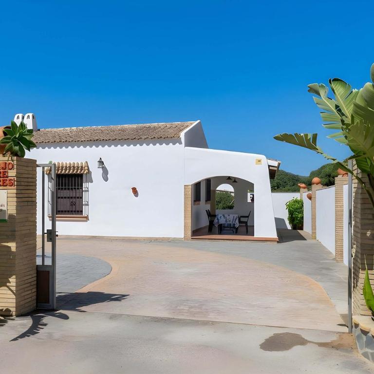 Casa el Pilaito con piscina compartida cerca de la playa - Apartment - 24