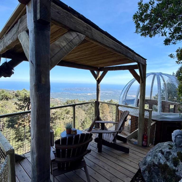 Cocoon Village - Zimmer mit Kingsize-Bett und Meerblick - 3