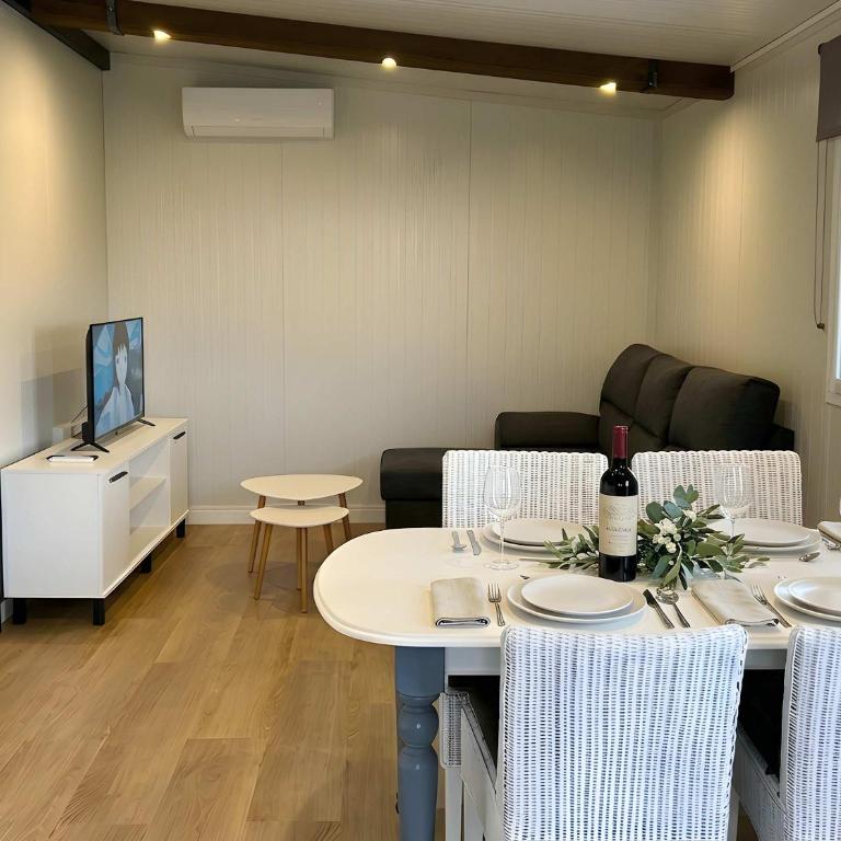 Casa con Piscina privada Jardin y Barbacoa lugar tranquilo - Ferienhaus - 15