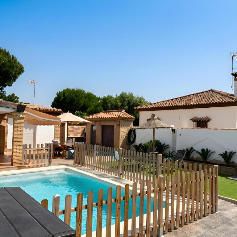 Casa con piscina Privada Barbacoa vallada - Maison de Vacances - 2