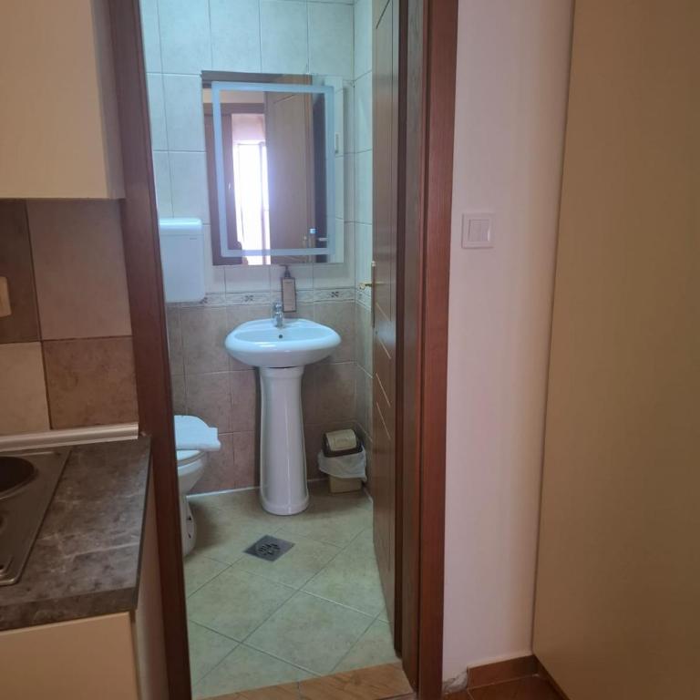 Apartments Tamara - Apartman s 1 Spavaćom Sobom, Balkonom i Pogledom na Grad (3 Odrasle Osobe) - 5