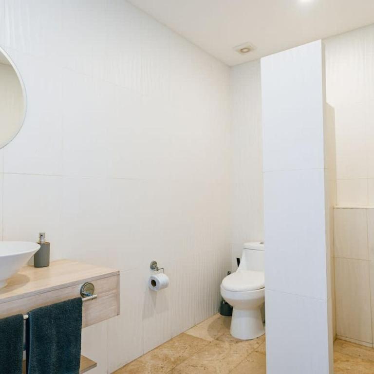 Beautiful apartment Top location! - One-Bedroom Apartment - 21