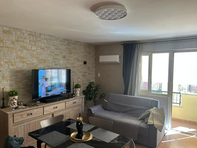 Enza HOUSE - Appartamento con 2 Camere da Letto - 30