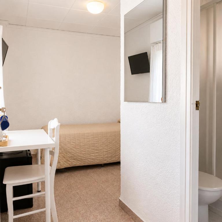 Hostal Comercio - Chambre Simple - 1