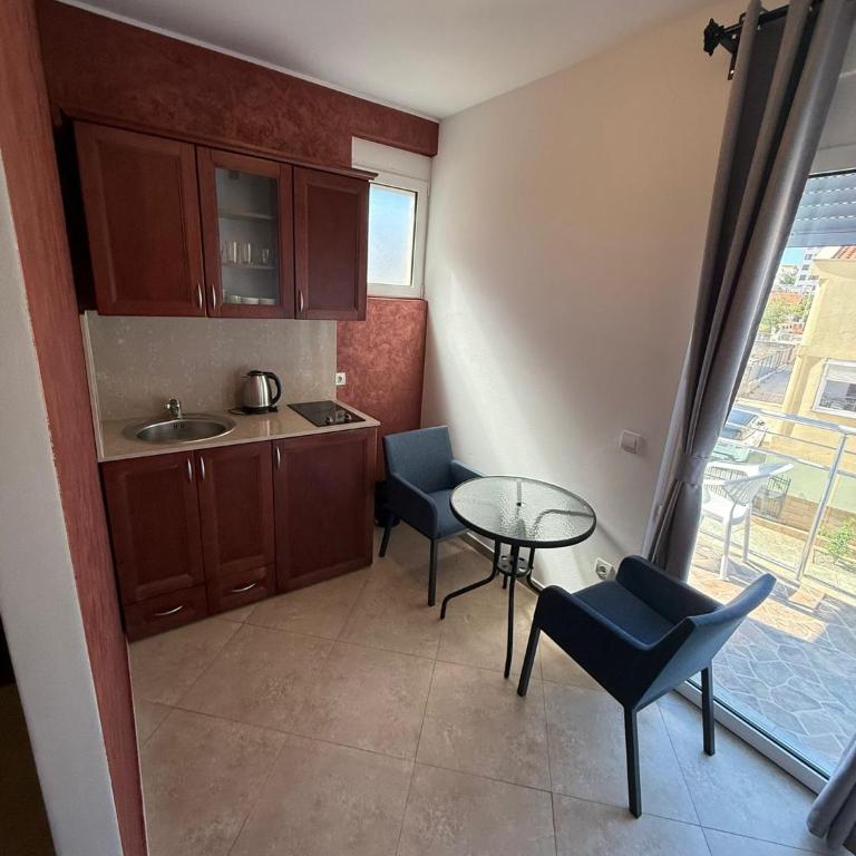 Apartments Vila A1 - Porodični Studio - 9