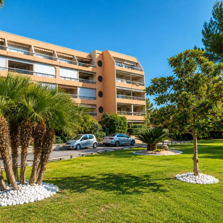 T2 climatisé avec terrasse, port Santa Lucia à 2 min mer - Apartment mit 1 Schlafzimmer - 20