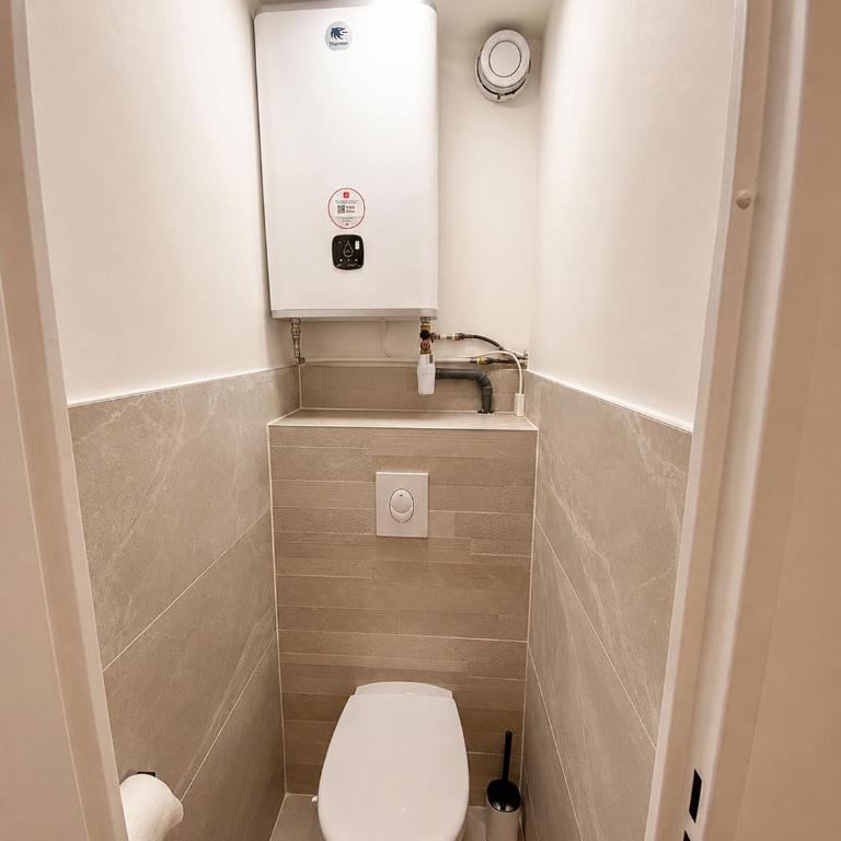 T2 climatisé avec terrasse, port Santa Lucia à 2 min mer - Apartment mit 1 Schlafzimmer - 12