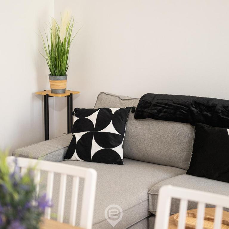 Estay - Domu Sant'Andrea - AirCon - WiFi - Balcony - Appartamento con 2 Camere da Letto e Balcone - 34