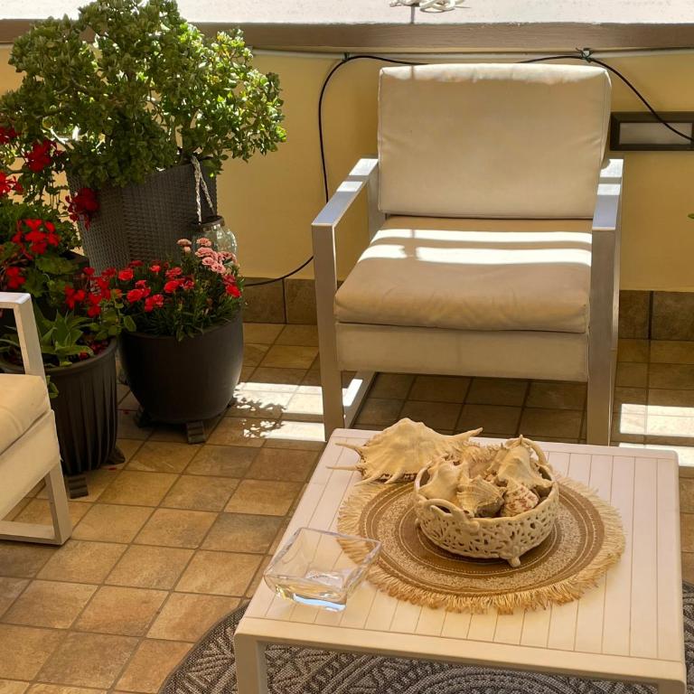 Appartamento con terrazza vista mare in stabile d'epoca - Appartamento con Vista Mare - 62