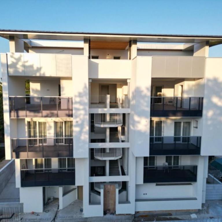 400m beach apartment with pool - Apartment - 31