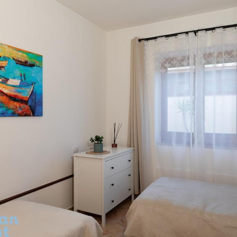 Casa Teresa - Family house, few steps from the sea - Four-Bedroom Apartment - 15