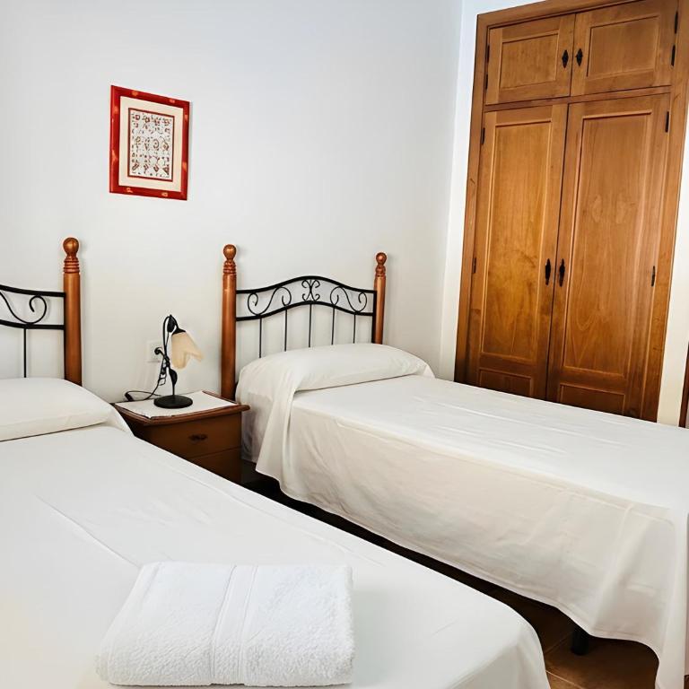 Casa con piscina privada muy cerca del pueblo - Casa - 23