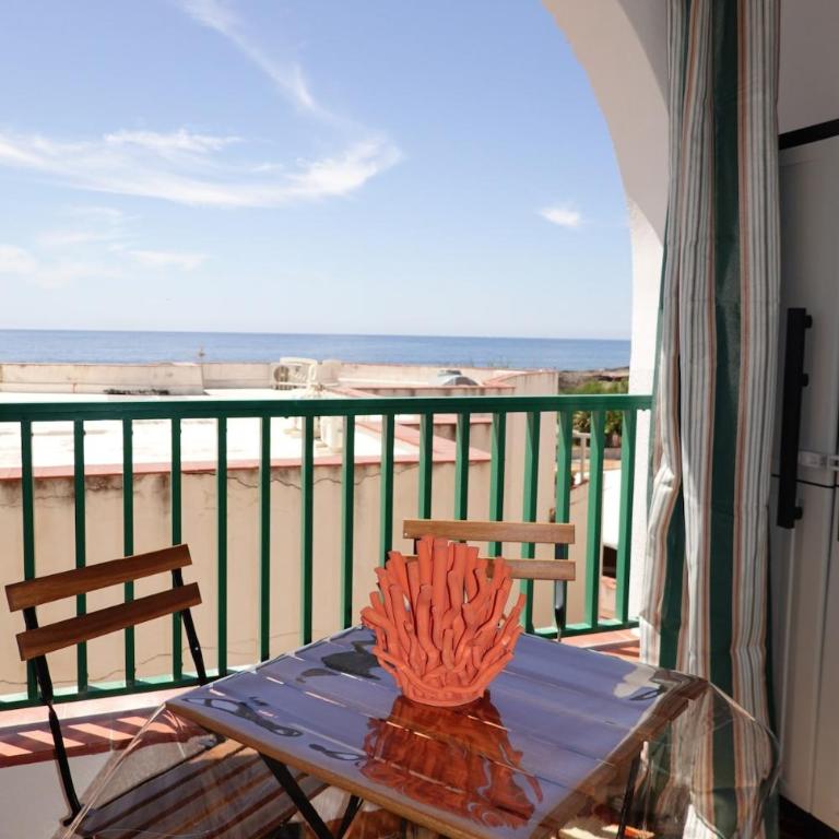 Holiday Corallo prestige - Appartamento con 2 Camere da Letto e Vista Mare - 1