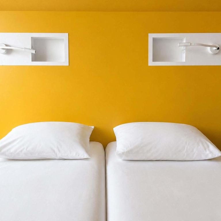 Ibis budget Dijon Centre Clemenceau - Chambre Triple avec 1 Lit Double et 1 Lit Superposé - 3