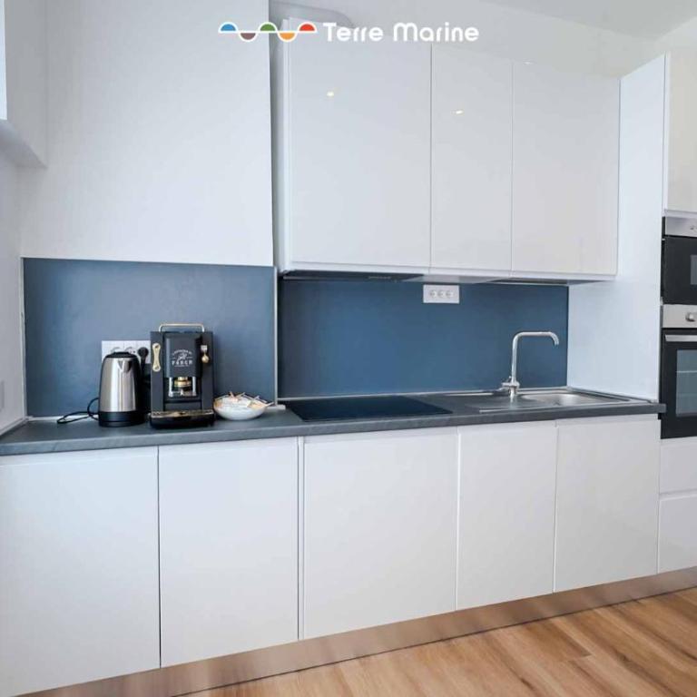 Gf Seaview House, Terre Marine - Two-Bedroom Apartment - 11
