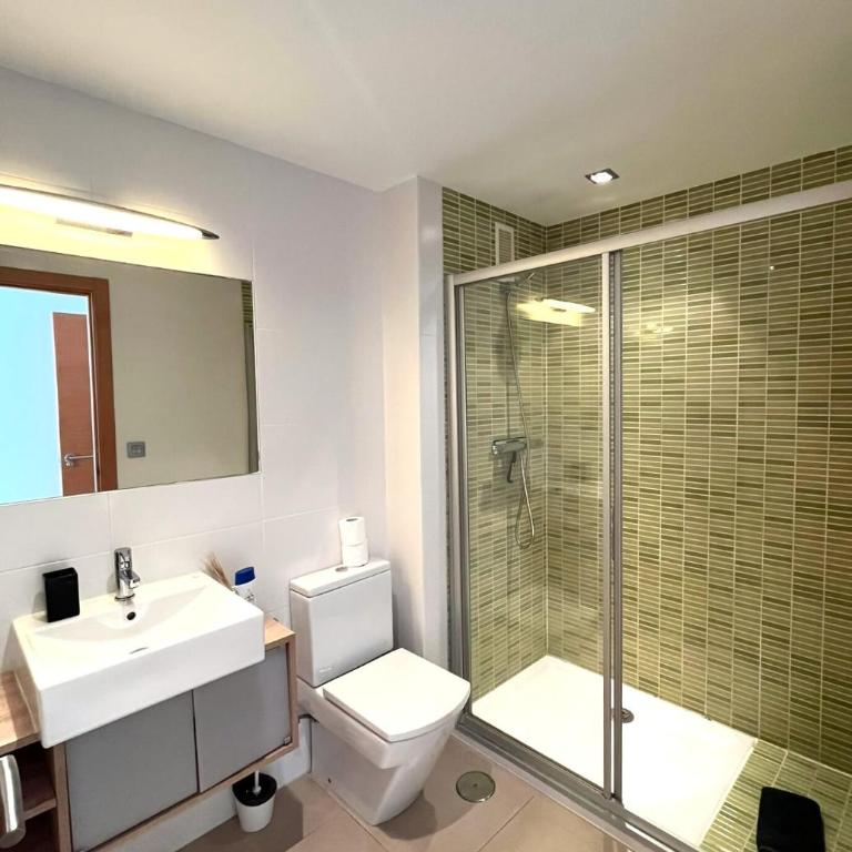 Apartamento PAU 5 Piscina, Gym y Parque - Two-Bedroom Apartment - 10