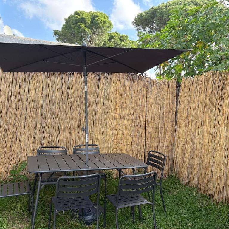 Cozy Chalet with Garden BBQ Near la Playa de La Barrosa By Chiclana Dreams - Chalet de 2 dormitorios - 19