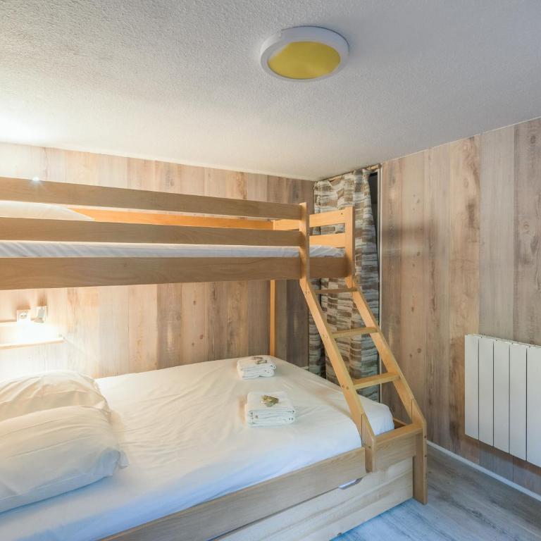 Le Clos des Cimes - Appartement 2 Chambres - Vue sur Jardin - 21