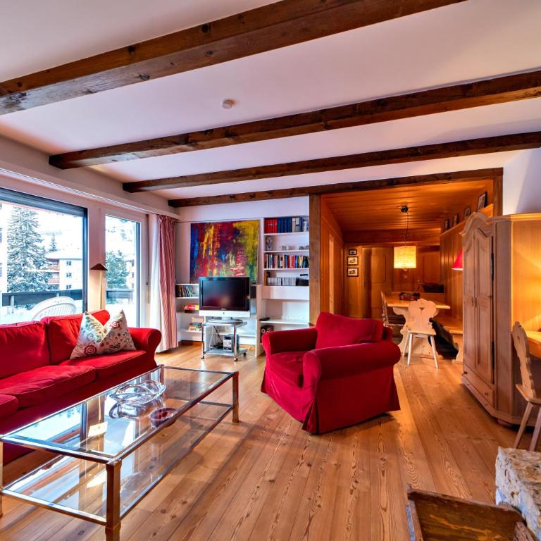 Alpine Retreat with Pool and Sauna Access - Apartment mit 2 Schlafzimmern - 1