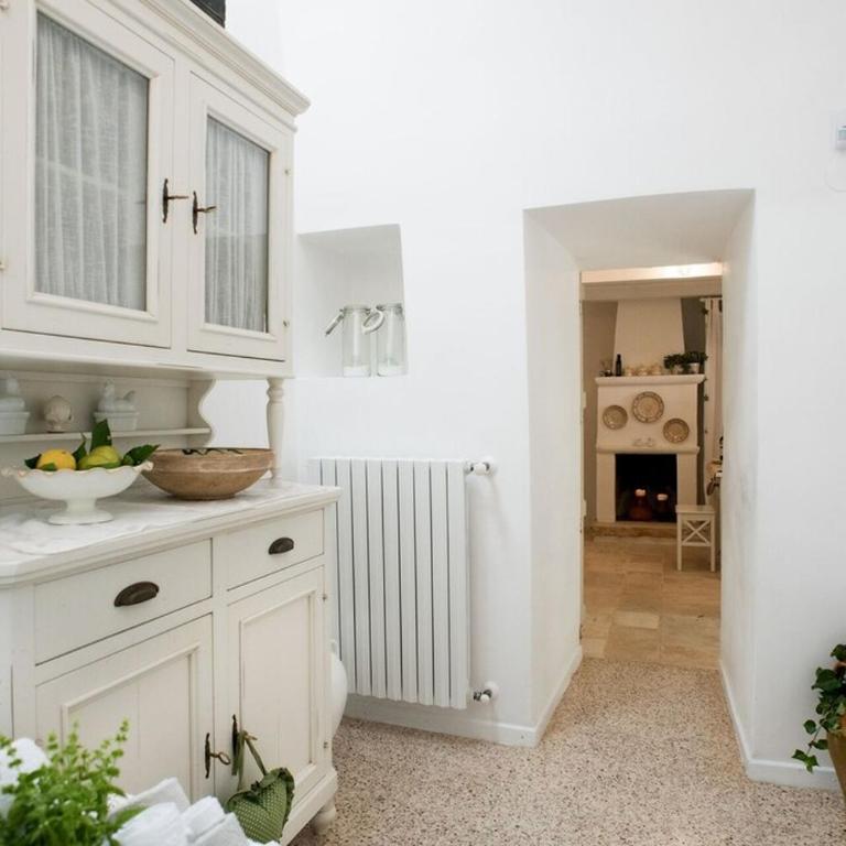 Spectacular trullo, walking distance to Alberobello UNESCO - Two-Bedroom Villa - 4