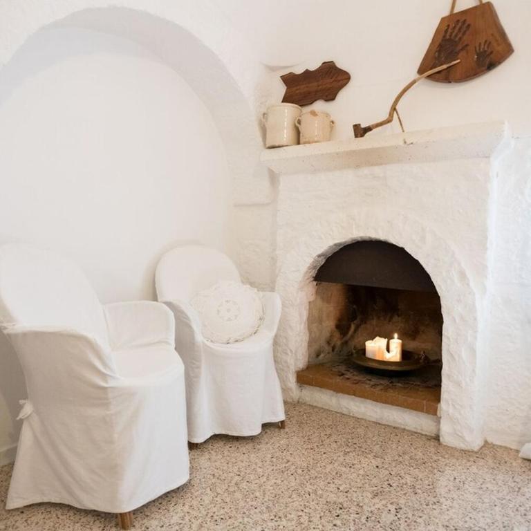 Spectacular trullo, walking distance to Alberobello UNESCO - Two-Bedroom Villa - 13