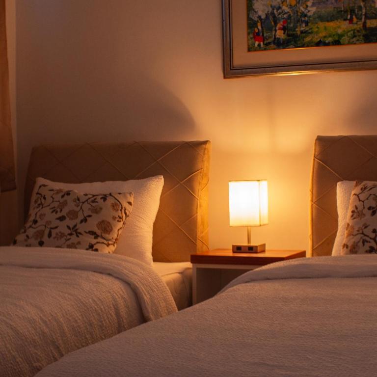 Nova Apartment in the Heart of Sarajevo - Apartman sa 2 Spavaće Sobe - 14