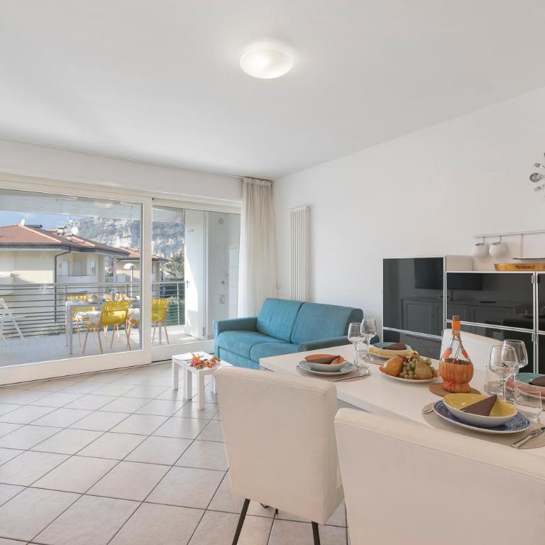 Torbolino - Apt with Balcony. Pool & Views - Happy Rentals - Apartment mit Terrasse - 5