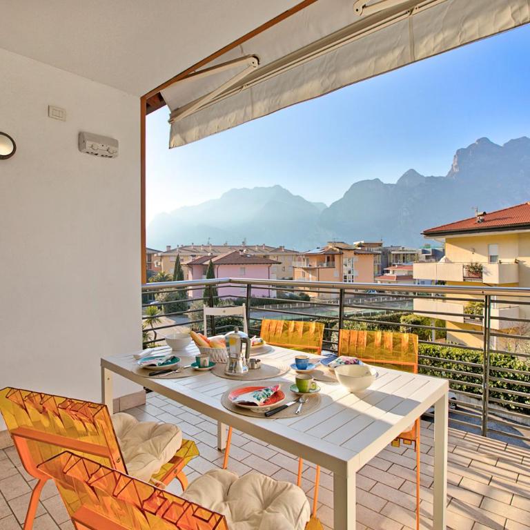 Torbolino - Apt with Balcony. Pool & Views - Happy Rentals - Apartment mit Terrasse - 12