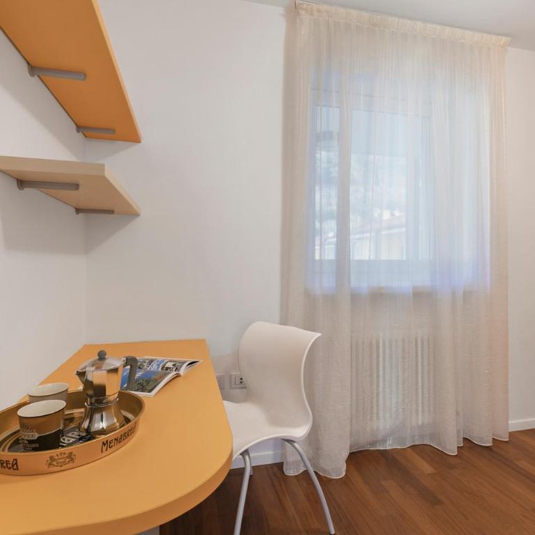 Torbolino - Apt with Balcony. Pool & Views - Happy Rentals - Apartment mit Terrasse - 26