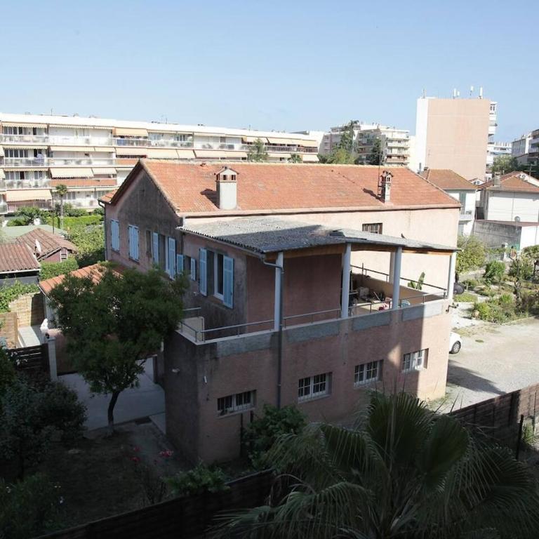Furnished Air-conditioned 2 rooms Balcony - 6 min beaches - Appartement 1 Chambre - 4