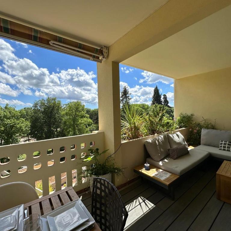Le Rambot - appartement de charme avec grande terrasse parking centre ville - proche Bellegarde - Apartamento de 3 dormitorios - 1