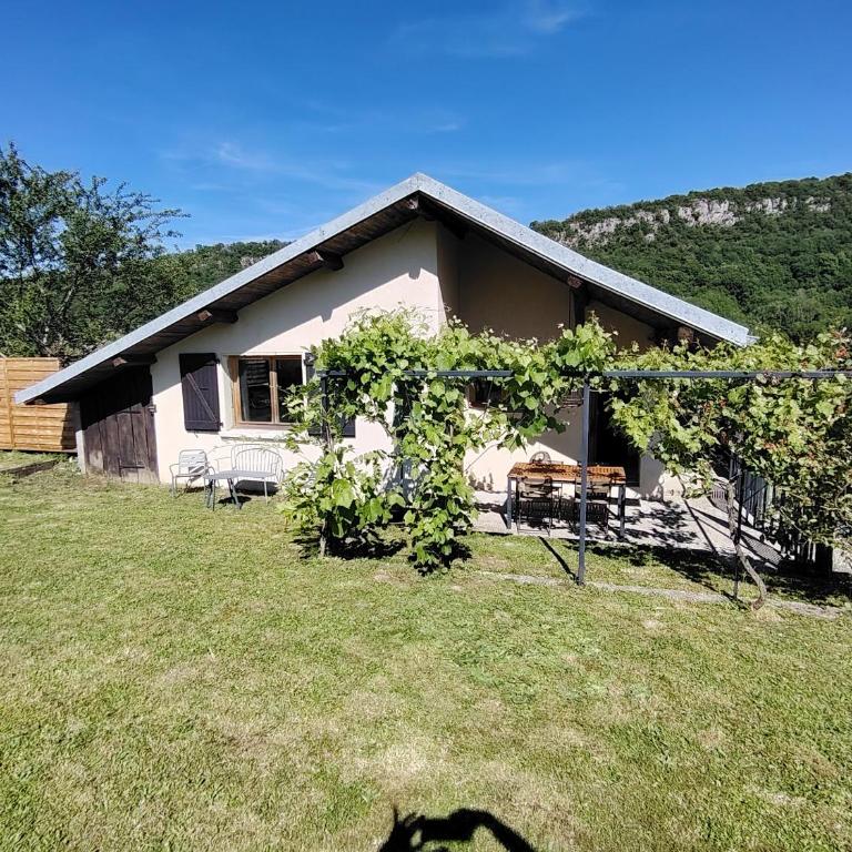 Gite de Curticella Proche Lac et Chanaz - Maison 2 Chambres - 4
