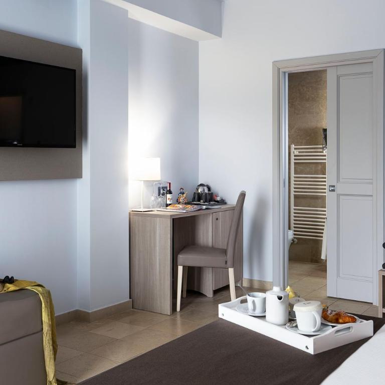 Netum Hotel - Camera Deluxe - 8