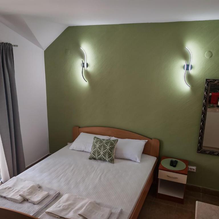 Studio apartmani Ljubica - Deluks Dvokrevetna Soba sa Zasebnim Krevetima - 9