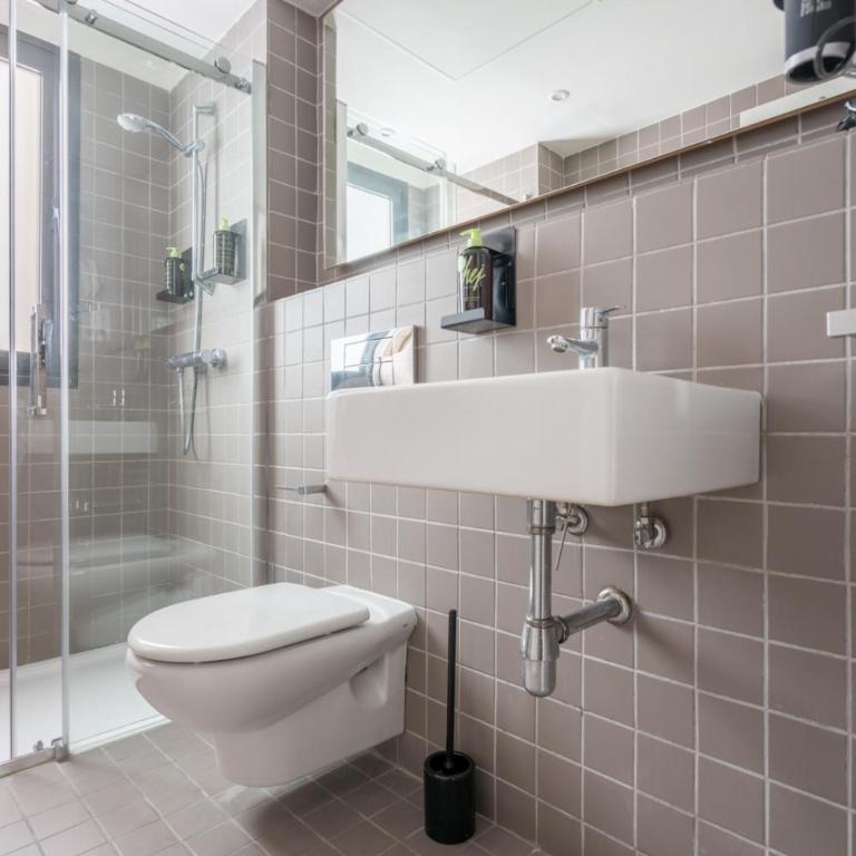 Limehome Barcelona Rector Triadó - Two-Bedroom Apartment with balcony - 8