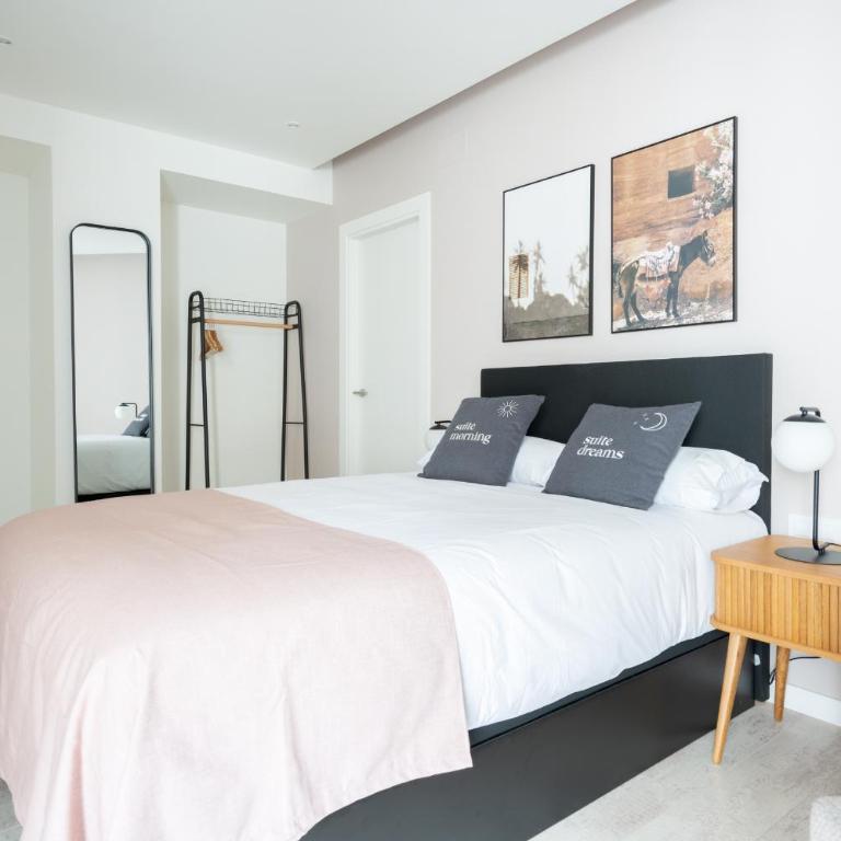Limehome Barcelona Rector Triadó - Two-Bedroom Apartment with balcony - 9
