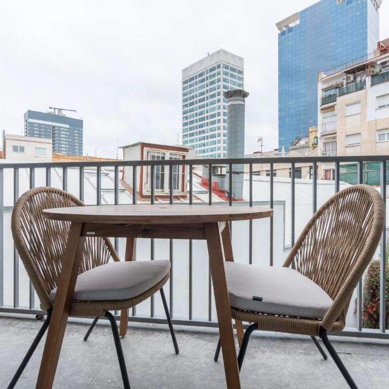Limehome Barcelona Rector Triadó - Two-Bedroom Apartment with balcony - 4