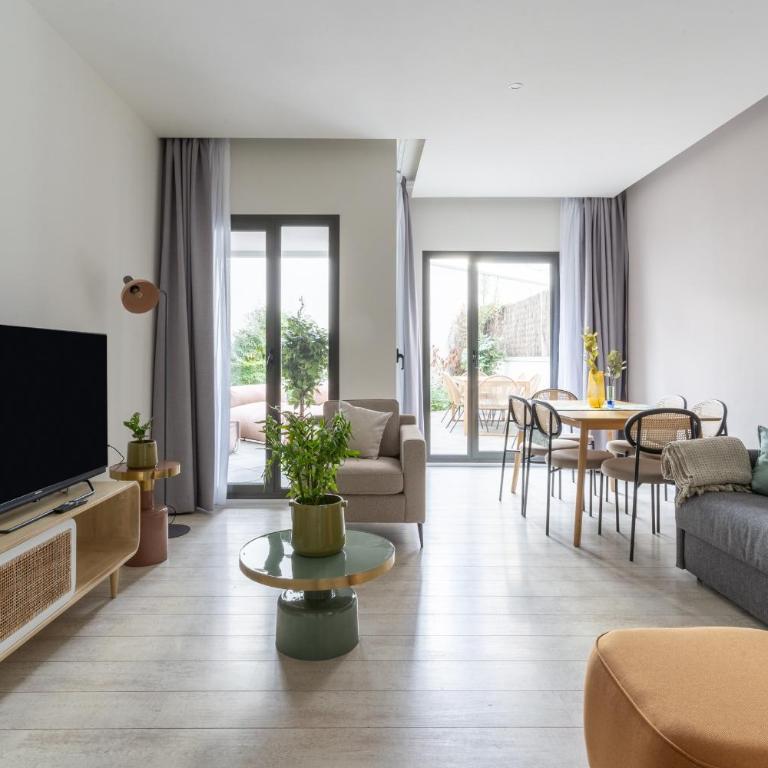 Limehome Barcelona Rector Triadó - Two-Bedroom Apartment with terrace (Ground Floor) - 1