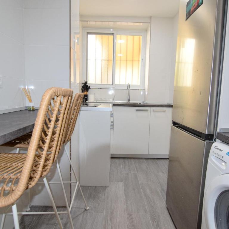 Letplanet Capitán Huelin - Apartamento de 4 habitaciones - 25